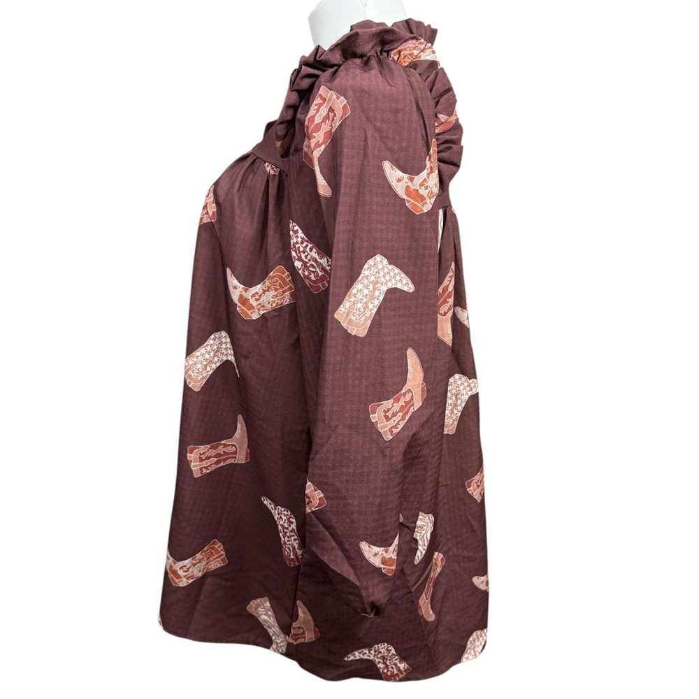 Fantastic Fawn Blouse Size L Brown with Boot Print - Picture 7 of 9